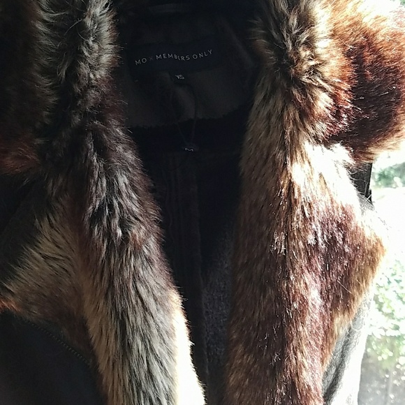 FAUX leather vest - Picture 6 of 8